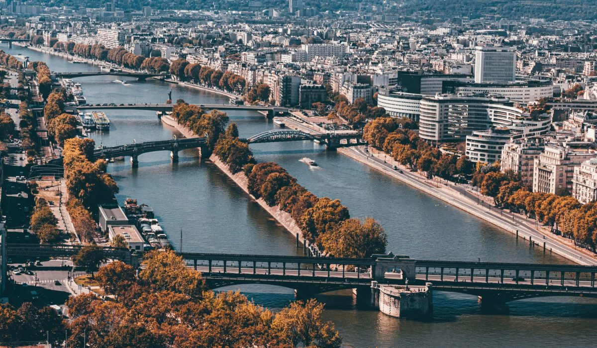 chris hardy 3mi8uejhviq unsplash